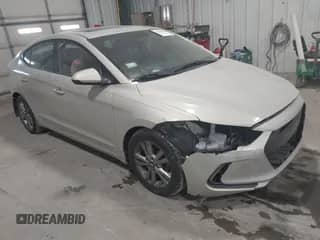 2017 Hyundai Elantra SE с VIN KMHD84LF3HU396099, выставлен на аукционе IAAI как лот 41271998 с пробегом 81 633 миль миль и . История ставок и продаж доступна на DreamBid. Изображение 1.