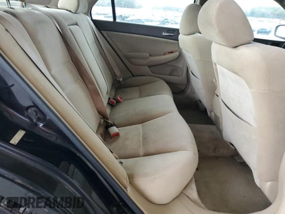 ✅ 2005 Honda Accord EX • VIN: 1HGCM56715A062318 • Лот: 91656965. Опубликован ранее на Copart с пробегом 304 855 миль. Бесплатный доступ к архиву аукционных продаж из США и подробный отчёт об истории автомобиля на DreamBid. Изображение 10.