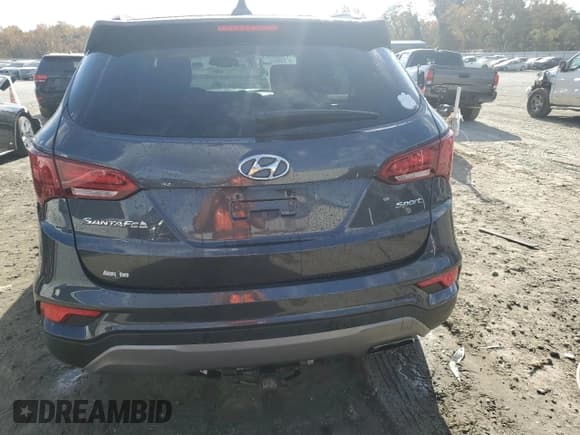 ✅ 2017 Hyundai Santa Fe 2.4L • VIN: 5XYZU3LB2HG396397 • Лот: 74169783. Опубликован ранее на Copart с пробегом 79 711 миль. Бесплатный доступ к архиву аукционных продаж из США и подробный отчёт об истории автомобиля на DreamBid. Изображение 6.