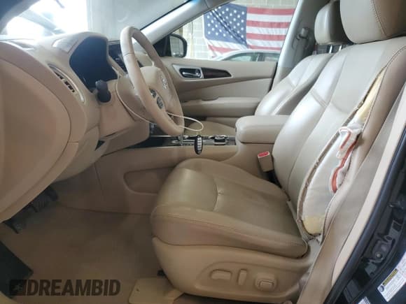 ✅ 2015 Nissan Pathfinder SL • VIN: 5N1AR2MM0FC667513 • Lot: 56672405. Listed on Copart with 152,704 mi. Free auction sales archive from the USA and detailed vehicle history report at DreamBid. Image 7.