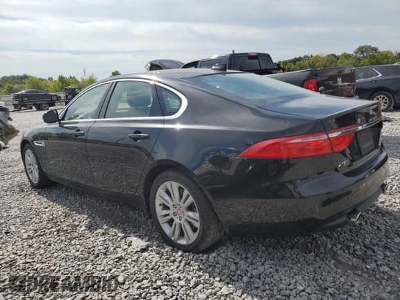 ✅ 2016 Jaguar XF 35t Premium • VIN: SAJBJ4BV6GCY18106 • Lot: 70354565. Wystawiony na Copart z przebiegiem 107 930 mil. Bezpłatny archiwum sprzedaży aukcyjnych z USA i szczegółowy raport historii pojazdu na DreamBid. Zdjęcie 2.