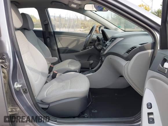 2016 Hyundai Accent SE с VIN KMHCT4AE8GU051783, выставлен на аукционе IAAI как лот 43472231 с пробегом 86 340 миль миль и . История ставок и продаж доступна на DreamBid. Изображение 5.