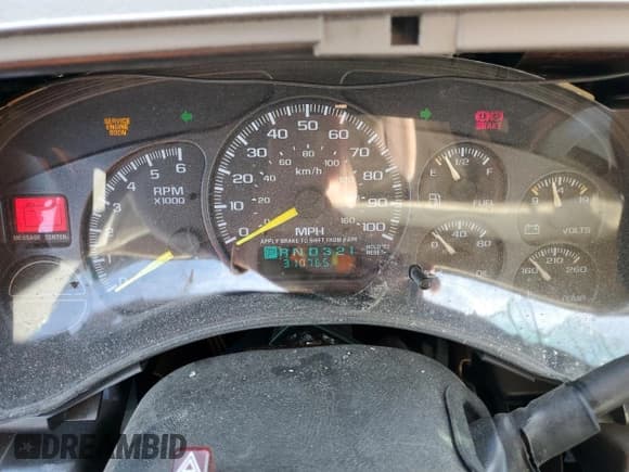 ✅ 2000 GMC Yukon SLE • VIN: 1GKEK13T2YJ130870 • Lot: 82887054. Wystawiony na Copart z przebiegiem 310 765 mil. Bezpłatny archiwum sprzedaży aukcyjnych z USA i szczegółowy raport historii pojazdu na DreamBid. Zdjęcie 9.