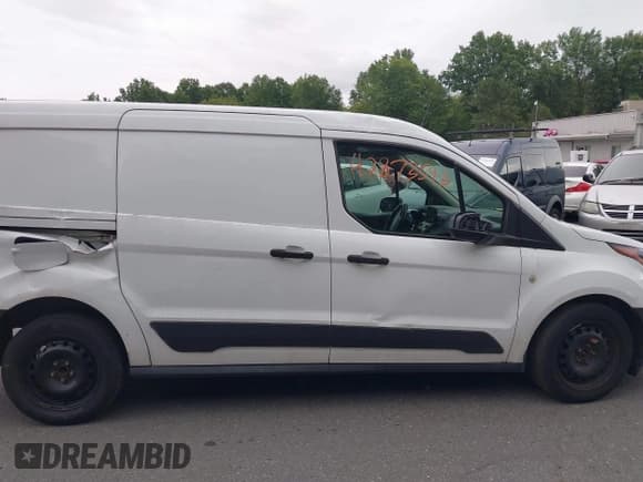 ✅ 2022 Ford Transit Connect XL • VIN: NM0LS7S22N1524778 • Lot: 42873593. Wystawiony na IAAI z przebiegiem 82 905 mil. Bezpłatny archiwum sprzedaży aukcyjnych z USA i szczegółowy raport historii pojazdu na DreamBid. Zdjęcie 13.