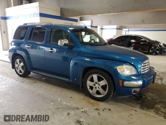 ✅ 2009 Chevrolet HHR 2LT • VIN: 3GNCA53V19S512555 • Lot: 69194754. Listed on Copart with 172,600 mi. Free auction sales archive from the USA and detailed vehicle history report at DreamBid. Image 4.