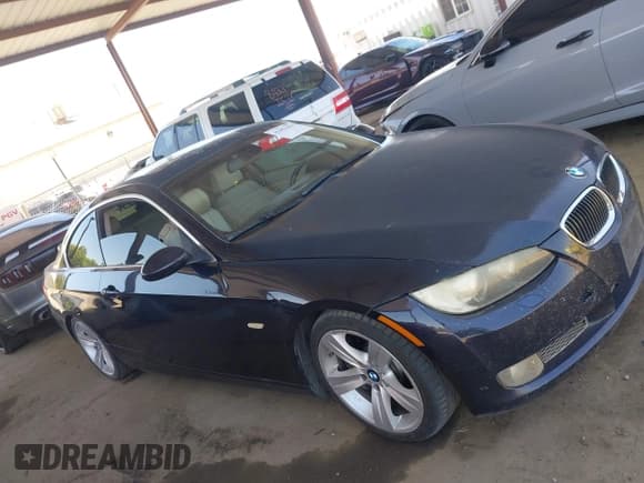 ✅ 2007 BMW 3 Series 335i • VIN: WBAWB73527PV83321 • Lot: 42452961. Wystawiony na IAAI z przebiegiem 155 619 mil. Bezpłatny archiwum sprzedaży aukcyjnych z USA i szczegółowy raport historii pojazdu na DreamBid. Zdjęcie 13.