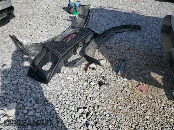 ✅ 2015 GMC Savana Cargo • VIN: 1GTZ7TCG7F1251209 • Lot: 92877365. Wystawiony na Copart z przebiegiem 191 087 mil. Bezpłatny archiwum sprzedaży aukcyjnych z USA i szczegółowy raport historii pojazdu na DreamBid. Zdjęcie 13.