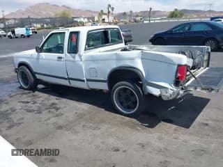 ✅ 1993 Chevrolet S-10 • VIN: 1GCCT19Z8P0171682 • Лот: 42073497. Опубликован ранее на IAAI с пробегом 168 941 миль. Бесплатный доступ к архиву аукционных продаж из США и подробный отчёт об истории автомобиля на DreamBid. Изображение 3.