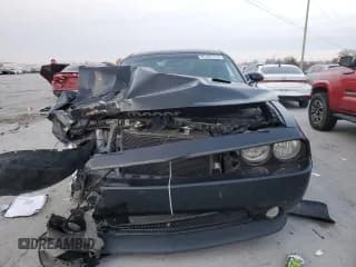 ✅ 2013 Dodge Challenger R/T • VIN: 2C3CDYBT6DH524203 • Lot: 87437714. Wystawiony na Copart z przebiegiem 174 752 mil. Bezpłatny archiwum sprzedaży aukcyjnych z USA i szczegółowy raport historii pojazdu na DreamBid. Zdjęcie 5.