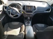 ✅ 2016 Jeep Cherokee Altitude • VIN: 1C4PJMAB1GW143081 • Lot: 84608985. Listed on Copart with 134,915 mi. Free auction sales archive from the USA and detailed vehicle history report at DreamBid. Image 8.