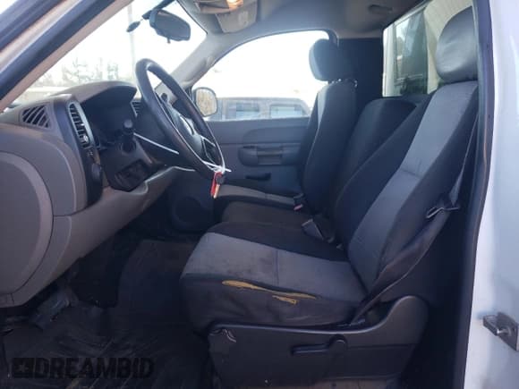 ✅ 2009 Chevrolet Silverado 1500 • VIN: 1GCEC14J29Z244568 • Лот: 88709605. Опубликован ранее на Copart с пробегом 297 984 миль. Бесплатный доступ к архиву аукционных продаж из США и подробный отчёт об истории автомобиля на DreamBid. Изображение 7.