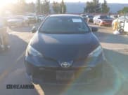 ✅ 2018 Toyota Corolla LE • VIN: 5YFBURHE4JP820235 • Lot: 43797752. Listed on IAAI with 98,162 mi. Free auction sales archive from the USA and detailed vehicle history report at DreamBid. Image 12.