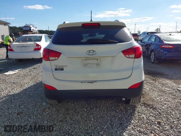 2014 Hyundai Tucson Limited with VIN KM8JU3AG6EU791944, listed as a IAAI auction lot 43436689 with 167,083 mi miles and . Bid and sale history available at DreamBid. Image 16.