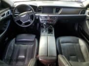 ✅ 2015 Hyundai Genesis 5.0L • VIN: KMHGN4JF3FU039088 • Lot: 83006174. Wystawiony na Copart z przebiegiem 207 601 mil. Bezpłatny archiwum sprzedaży aukcyjnych z USA i szczegółowy raport historii pojazdu na DreamBid. Zdjęcie 8.