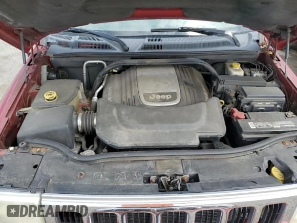 ✅ 2006 Jeep Commander Limited • VIN: 1J8HG58286C105578 • Lot: 65211805. Listed on Copart with 140,604 mi. Free auction sales archive from the USA and detailed vehicle history report at DreamBid. Image 12.