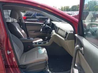 ✅ 2018 Kia Sportage LX • VIN: KNDPMCAC1J7322863 • Лот: 43082285. Опубликован ранее на IAAI с пробегом 76 737 миль. Бесплатный доступ к архиву аукционных продаж из США и подробный отчёт об истории автомобиля на DreamBid. Изображение 5.