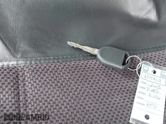 ✅ 2013 Ford F-150 XL • VIN: 1FTFX1EF2DKD29124 • Лот: 42287555. Опубликован ранее на IAAI с пробегом 187 503 миль. Бесплатный доступ к архиву аукционных продаж из США и подробный отчёт об истории автомобиля на DreamBid. Изображение 11.