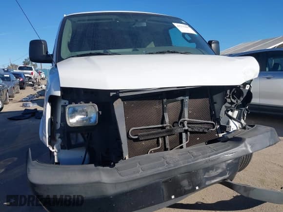 ✅ 2017 Chevrolet Express Cargo • VIN: 1GCWGAFG8H1350580 • Lot: 43775467. Listed on IAAI with 123,879 mi. Free auction sales archive from the USA and detailed vehicle history report at DreamBid. Image 12.