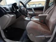 ✅ 2012 Toyota Highlander SE • VIN: 5TDBK3EH3CS133064 • Lot: 86669165. Listed on Copart with 203,801 mi. Free auction sales archive from the USA and detailed vehicle history report at DreamBid. Image 7.