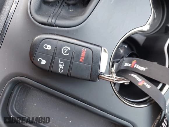 ✅ 2018 Dodge Durango GT • VIN: 1C4RDHDG8JC370999 • Lot: 42364890. Listed on IAAI with 98,806 mi. Free auction sales archive from the USA and detailed vehicle history report at DreamBid. Image 11.