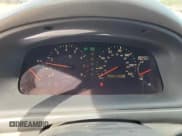 ✅ 2000 Lexus ES 300 • VIN: JT8BF28G5Y0277239 • Lot: 89916145. Wystawiony na Copart z przebiegiem 280 303 mil. Bezpłatny archiwum sprzedaży aukcyjnych z USA i szczegółowy raport historii pojazdu na DreamBid. Zdjęcie 9.