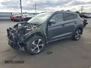 2018 Hyundai Tucson Value z VIN KM8J3CA23JU631067, wystawiony jako Copart lot #84949265 z przebiegiem 66 263 mil mil oraz Szkoda całkowita • Salvage title. Historia ofert i sprzedaży dostępna na DreamBid. Obrazek 1.