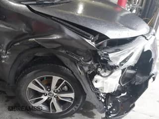 ✅ 2016 Toyota RAV4 XLE • VIN: JTMWFREV5GJ097668 • Лот: 43535066. Опубликован ранее на IAAI с пробегом 131 307 миль. Бесплатный доступ к архиву аукционных продаж из США и подробный отчёт об истории автомобиля на DreamBid. Изображение 6.