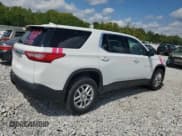 ✅ 2019 Chevrolet Traverse LS • VIN: 1GNERFKW9KJ281400 • Lot: 69558904. Wystawiony na Copart z przebiegiem 40 198 mil. Bezpłatny archiwum sprzedaży aukcyjnych z USA i szczegółowy raport historii pojazdu na DreamBid. Zdjęcie 3.