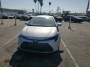 ✅ 2023 Toyota Corolla Hybrid LE • VIN: JTDBCMFE6PJ009140 • Lot: 58987585. Wystawiony na Copart z przebiegiem 33 113 mil. Bezpłatny archiwum sprzedaży aukcyjnych z USA i szczegółowy raport historii pojazdu na DreamBid. Zdjęcie 14.