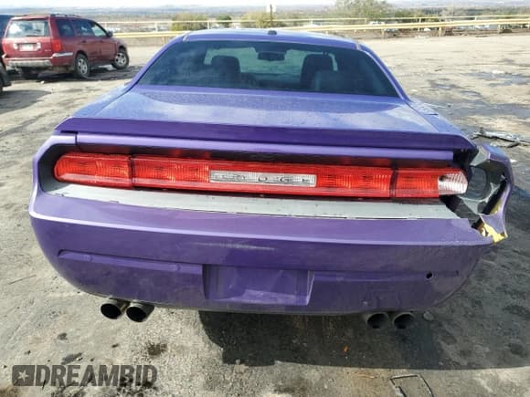 ✅ 2013 Dodge Challenger R/T • VIN: 2C3CDYBT5DH671726 • Lot: 80136804. Wystawiony na Copart z przebiegiem 133 098 mil. Bezpłatny archiwum sprzedaży aukcyjnych z USA i szczegółowy raport historii pojazdu na DreamBid. Zdjęcie 6.