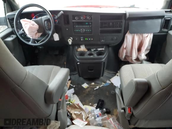 ✅ 2021 Chevrolet Express Cargo • VIN: 1GCWGAFP5M1225756 • Lot: 91323825. Listed on Copart with 81,124 mi. Free auction sales archive from the USA and detailed vehicle history report at DreamBid. Image 8.