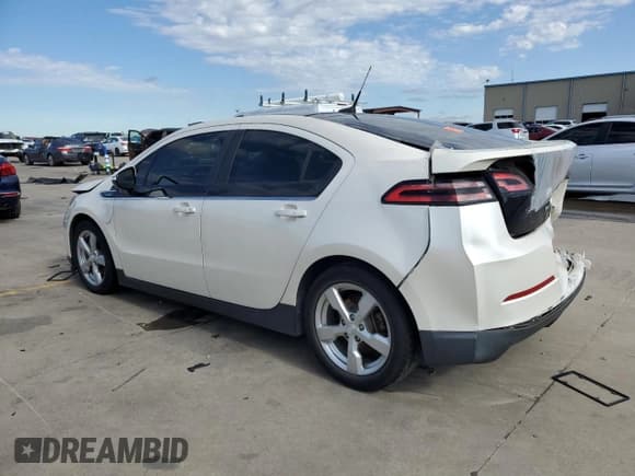 ✅ 2012 Chevrolet Volt • VIN: 1G1RD6E45CU107870 • Lot: 77690794. Wystawiony na Copart z przebiegiem Nie podano. Bezpłatny archiwum sprzedaży aukcyjnych z USA i szczegółowy raport historii pojazdu na DreamBid. Zdjęcie 2.