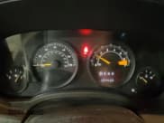 ✅ 2016 Jeep Patriot Latitude • VIN: 1C4NJRFB1GD739445 • Лот: 92441295. Опубликован ранее на Copart с пробегом 124 432 миль. Бесплатный доступ к архиву аукционных продаж из США и подробный отчёт об истории автомобиля на DreamBid. Изображение 9.