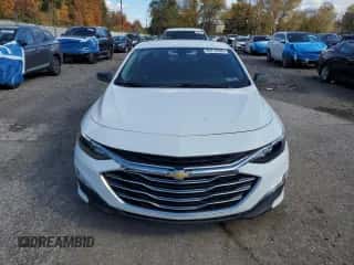 2020 Chevrolet Malibu LS z VIN 1G1ZB5ST6LF015215, wystawiony jako Copart lot #89718385 z przebiegiem 76 519 mil mil oraz Szkoda całkowita • Salvage title. Historia ofert i sprzedaży dostępna na DreamBid. Obrazek 5.