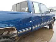 ✅ 1993 Chevrolet Silverado 1500 • VIN: 2GCEK19KXP1186381 • Lot: 43589229. Wystawiony na IAAI z przebiegiem 261 205 mil. Bezpłatny archiwum sprzedaży aukcyjnych z USA i szczegółowy raport historii pojazdu na DreamBid. Zdjęcie 18.