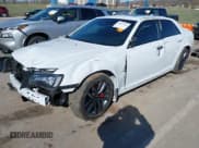 ✅ 2023 Chrysler 300 C • VIN: 2C3CCAPJ9PH501147 • Лот: 41827952. Опубликован ранее на IAAI с пробегом 9 774 миль. Бесплатный доступ к архиву аукционных продаж из США и подробный отчёт об истории автомобиля на DreamBid. Изображение 2.