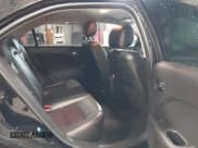 ✅ 2007 Ford Fusion SE • VIN: 3FAHP07Z97R275689 • Lot: 42040917. Wystawiony na IAAI z przebiegiem 183 886 mil. Bezpłatny archiwum sprzedaży aukcyjnych z USA i szczegółowy raport historii pojazdu na DreamBid. Zdjęcie 8.