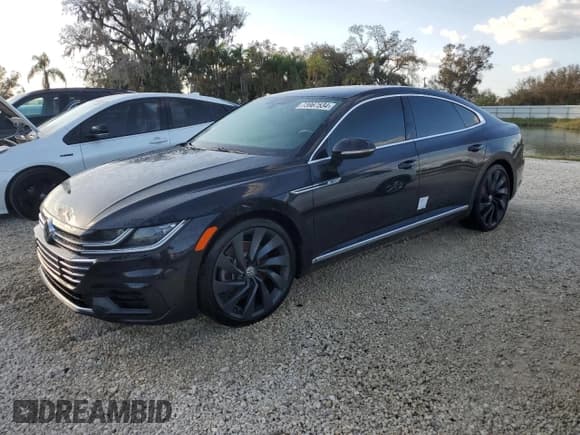 ✅ 2019 Volkswagen Arteon SE R-Line • VIN: WVWFR7AN5KE030233 • Lot: 73967534. Wystawiony na Copart z przebiegiem Nie podano. Bezpłatny archiwum sprzedaży aukcyjnych z USA i szczegółowy raport historii pojazdu na DreamBid. Zdjęcie 1.