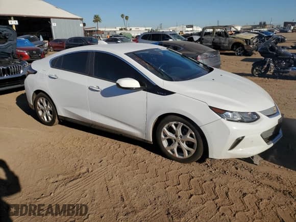 ✅ 2018 Chevrolet Volt Premier • VIN: 1G1RD6S56JU145988 • Lot: 68874373. Wystawiony na Copart z przebiegiem 51 741 mil. Bezpłatny archiwum sprzedaży aukcyjnych z USA i szczegółowy raport historii pojazdu na DreamBid. Zdjęcie 4.