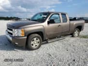 ✅ 2008 Chevrolet Silverado 1500 2LT • VIN: 2GCEC19J681235985 • Lot: 73951054. Listed on Copart with 187,471 mi. Free auction sales archive from the USA and detailed vehicle history report at DreamBid. Image 1.