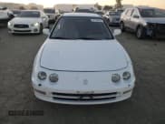 ✅ 1994 Acura Integra LS • VIN: JH4DB7657RS014632 • Lot: 89198355. Wystawiony na Copart z przebiegiem 141 147 mil. Bezpłatny archiwum sprzedaży aukcyjnych z USA i szczegółowy raport historii pojazdu na DreamBid. Zdjęcie 5.