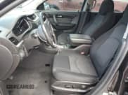 ✅ 2017 Chevrolet Traverse LT • VIN: 1GNKRGKD5HJ268319 • Lot: 41518954. Wystawiony na Copart z przebiegiem 62 848 mil. Bezpłatny archiwum sprzedaży aukcyjnych z USA i szczegółowy raport historii pojazdu na DreamBid. Zdjęcie 7.