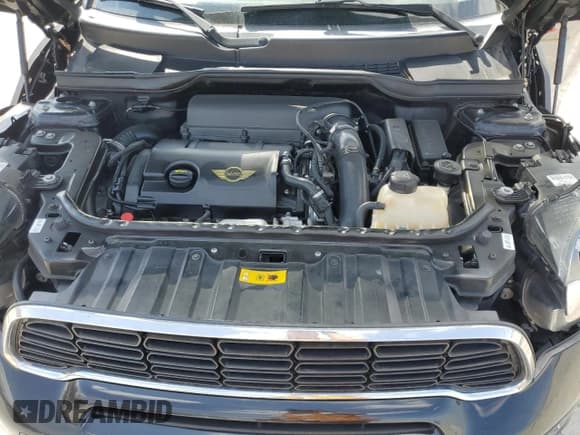 ✅ 2014 MINI Countryman S • VIN: WMWZC3C51EWP26751 • Lot: 49165415. Listed on Copart with 131,590 mi. Free auction sales archive from the USA and detailed vehicle history report at DreamBid. Image 12.