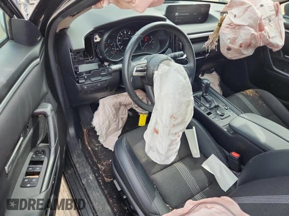 ✅ 2025 Mazda CX-50 S Premium • VIN: 7MMVABDMXSN300324 • Lot: 81203255. Listed on Copart with 11,082 mi. Free auction sales archive from the USA and detailed vehicle history report at DreamBid. Image 8.