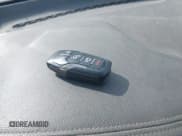 ✅ 2014 Lincoln MKZ Hybrid • VIN: 3LN6L2LU3ER804887 • Lot: 43212099. Listed on IAAI with 195,399 mi. Free auction sales archive from the USA and detailed vehicle history report at DreamBid. Image 11.