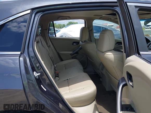 ✅ 2013 Acura RDX Technology • VIN: 5J8TB3H55DL018525 • Lot: 42718512. Wystawiony na IAAI z przebiegiem 175 510 mil. Bezpłatny archiwum sprzedaży aukcyjnych z USA i szczegółowy raport historii pojazdu na DreamBid. Zdjęcie 8.