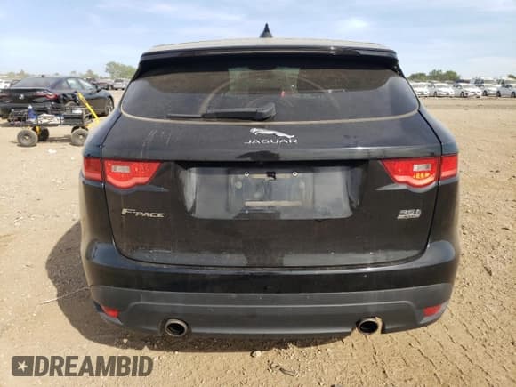 ✅ 2017 Jaguar F-Pace 35t Premium • VIN: SADCJ2BV2HA893622 • Лот: 71662525. Опубликован ранее на Copart с пробегом 130 672 миль. Бесплатный доступ к архиву аукционных продаж из США и подробный отчёт об истории автомобиля на DreamBid. Изображение 6.