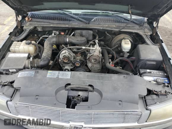 ✅ 2005 Chevrolet Silverado 1500 Work Truck • VIN: 1GCEC14X75Z138339 • Lot: 74379614. Wystawiony na Copart z przebiegiem 133 407 mil mil. Skorzystaj z bezpłatnego archiwum sprzedaży aukcyjnych z USA i zobacz szczegółowy raport historii pojazdu na DreamBid. Zdjęcie 11.