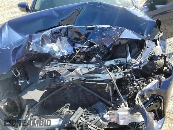 ✅ 2022 BMW 7 Series 750i xDrive • VIN: WBA7U2C07NCJ24747 • Lot: 81967215. Listed on Copart with 44,456 mi. Free auction sales archive from the USA and detailed vehicle history report at DreamBid. Image 11.