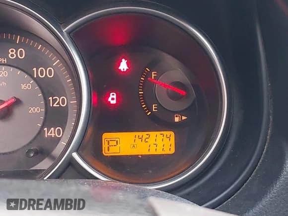 ✅ 2007 Nissan Versa S • VIN: 3N1BC13E17L449457 • Lot: 43884003. Listed on IAAI with 142,174 mi. Free auction sales archive from the USA and detailed vehicle history report at DreamBid. Image 12.